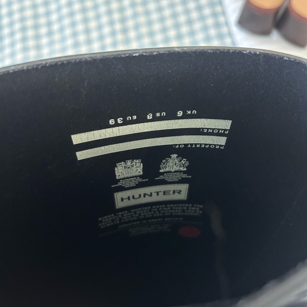 Hunter Black Classic Rain Boots - Picture 3 of 5